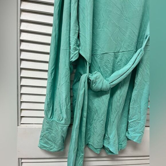 Fashion Nova mint green Romper Cold Shoulder L - Picture 2 of 3